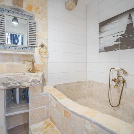 Lea Lana By Interhome *